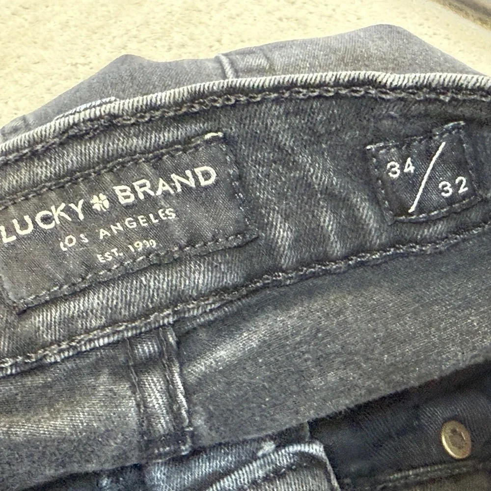 Lucky Brand 410 Athletic Straight Jeans Mens Sz 34x32 Faded Black Wash Stretch